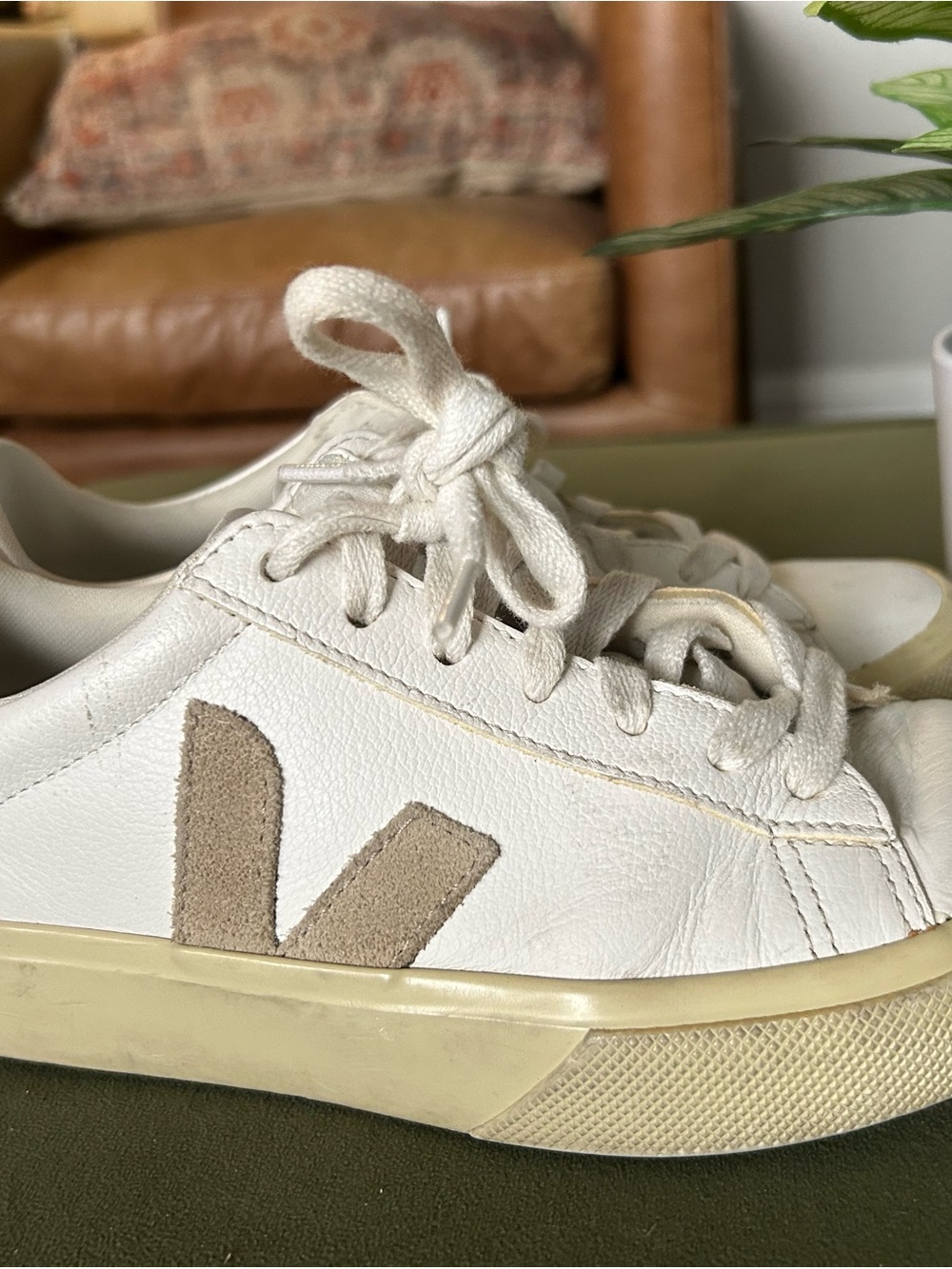 Veja Campo Almond Shoes Womens Size 6 White Leather Sneakers - Picture 4 of 10